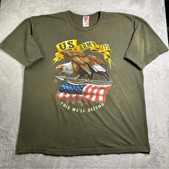 Bayside USA Other - U.S. Army “This We’ll Defend” XL Green Military Tee Made in USA